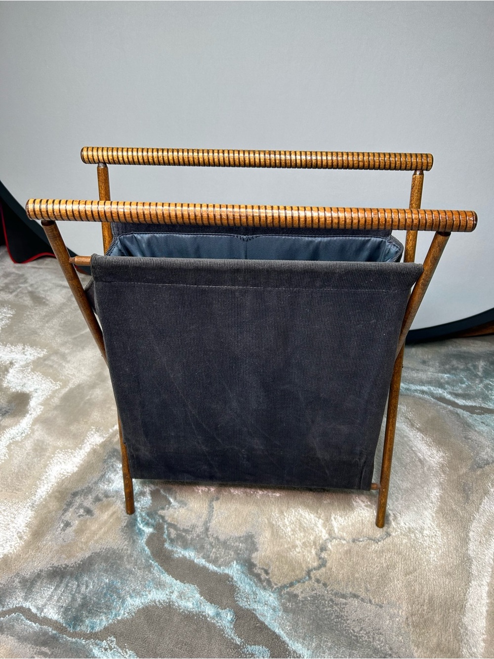 Vintage-Style Folding Yarn Caddy